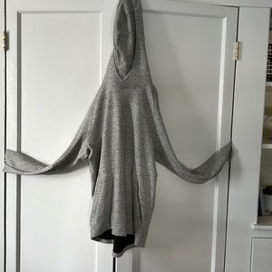 MENS LULULEMON AT EASE HOODIE GREY SIZE MEDIUM NEW WITH TAGS NEVER BEEN WORN